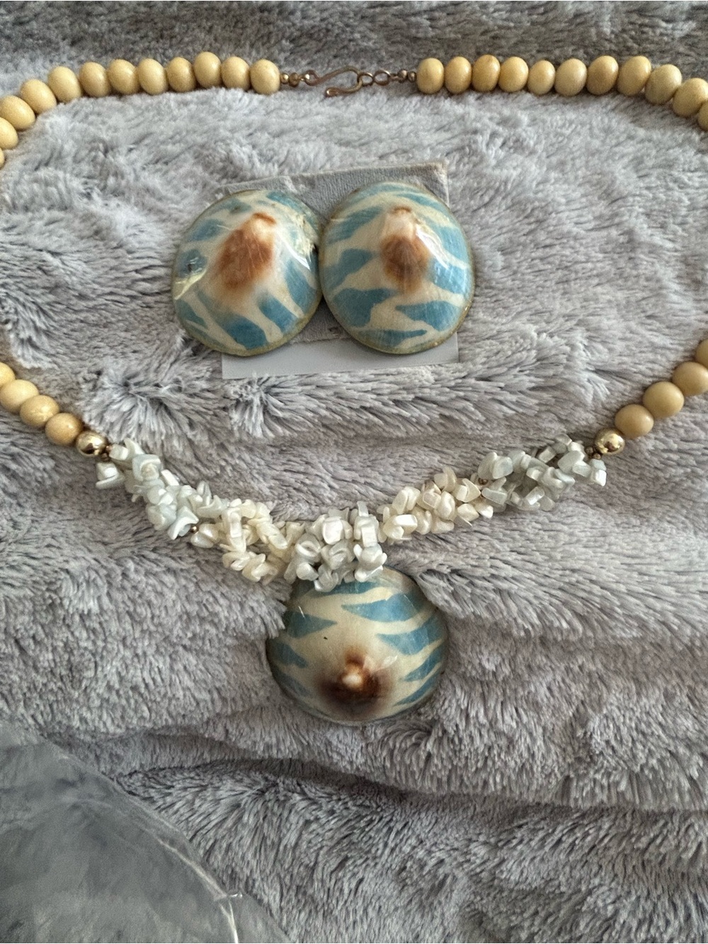 Handcrafted Blue & Cream Shell Pendant Necklace with Matching Earrings